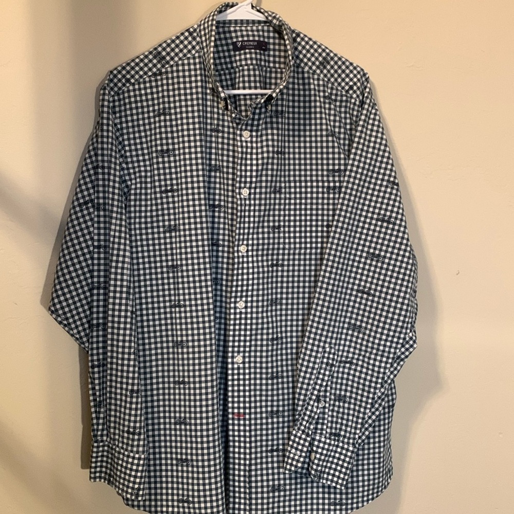 Men’s Extra Large white/dark green with motorcycle pattern  Daniel Cremieux